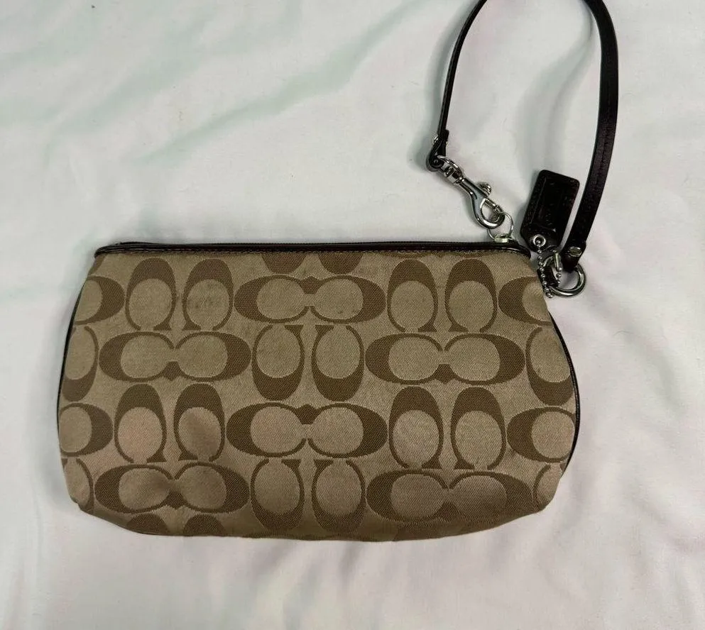 Coach Wristlet Small Brown Tan Signature C Fabric Card Slot Classic Preppy Y2K - Image 7