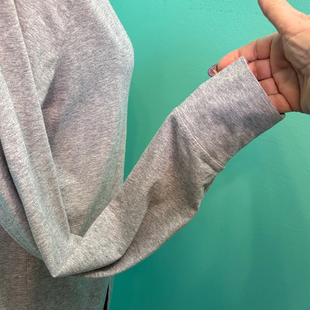 Nike Heather Gray V-Neck with Pink Trim and kangaroo pouch - Image 7