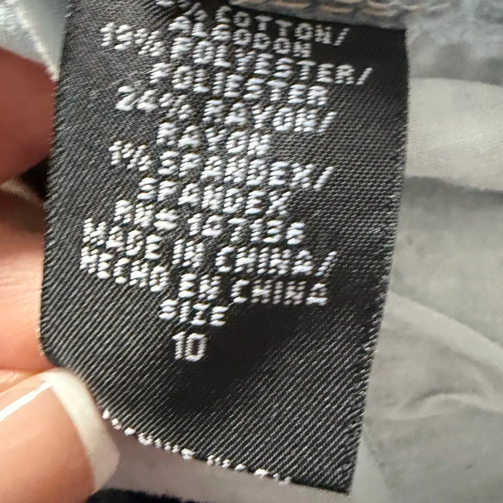 1822 Denim Dark Blue Jean Shorts with Stitch Detail - Image 4