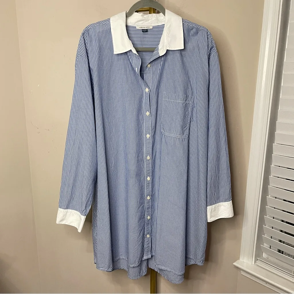 AMERICAN EAGLE AE Button Up Shirt Dress in Blue & White Pinstripe, XL - Image 4
