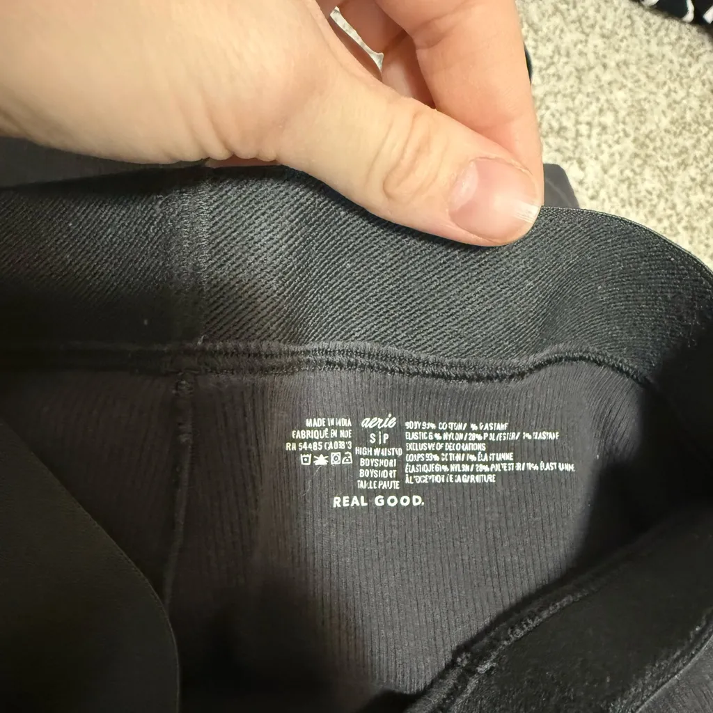 Women’s Aerie Grey Boxer Shorts – Size Small - Image 4