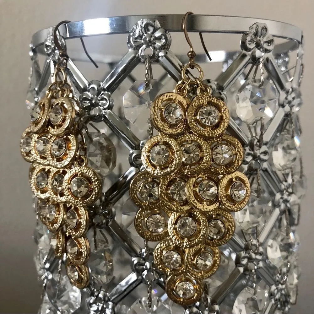 Gold tone earnings with crystals - Image 5