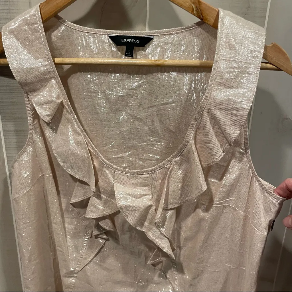 Cute Express pink blush shimmer ruffle collar sleeveless scoop neck flowy top - Image 8