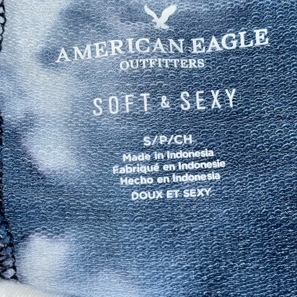 American Eagle Tie Dye Top Cropped Size Small - Image 4