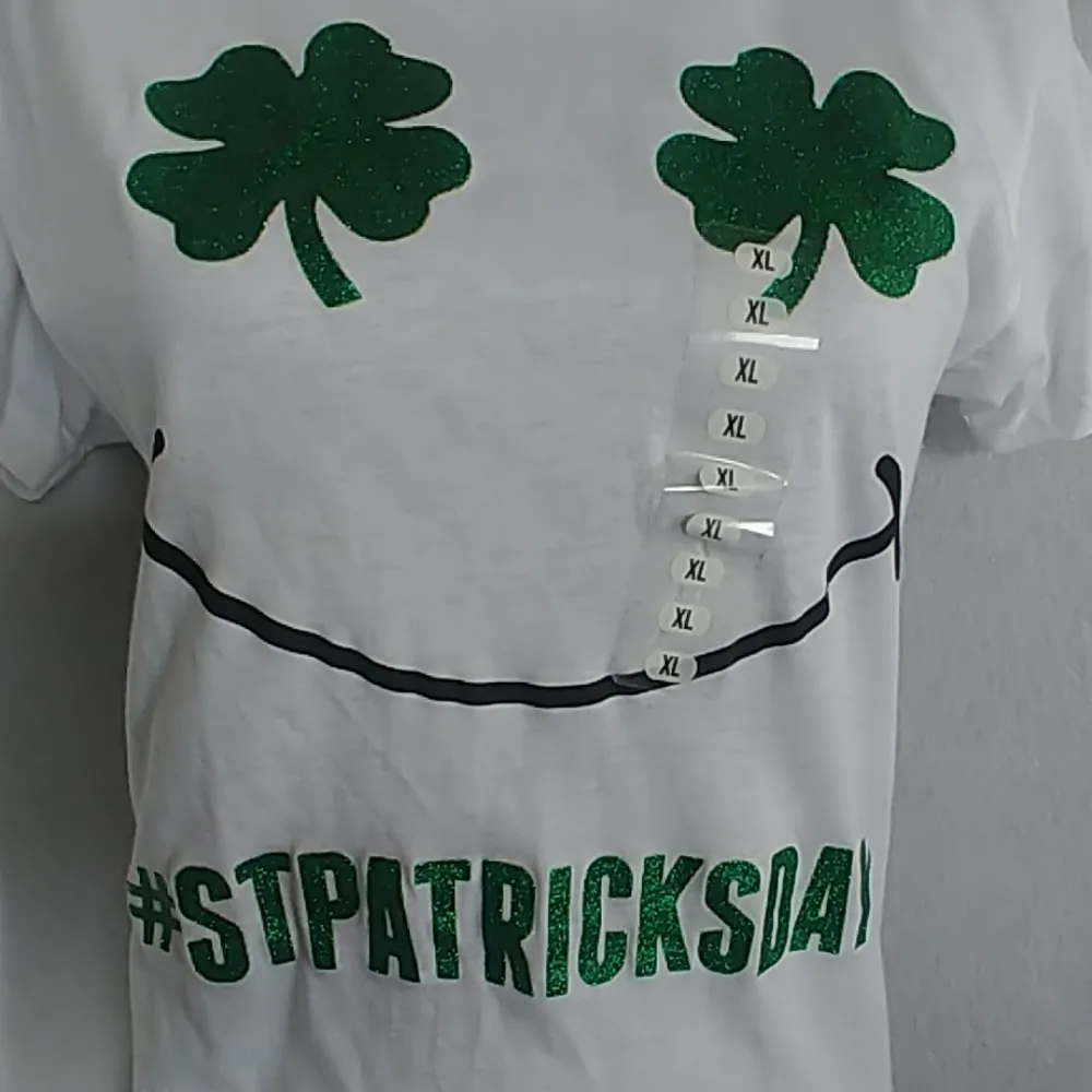 Novelty St Patrick's Day TShirt Green Size L - Image 3