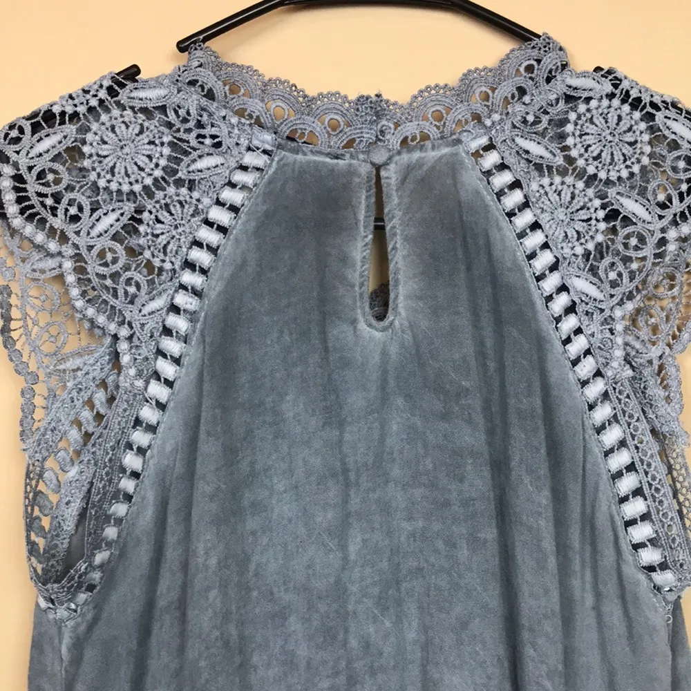 Blue Rain Women’s Floral Crochet Lace Cap Sleeve Blue Keyhole Back Blouse - Image 5