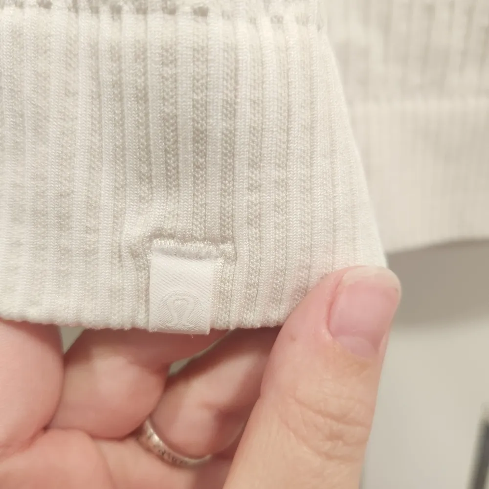 Lululemon Athletica Rest Less Cropped Half Zip - Image 7