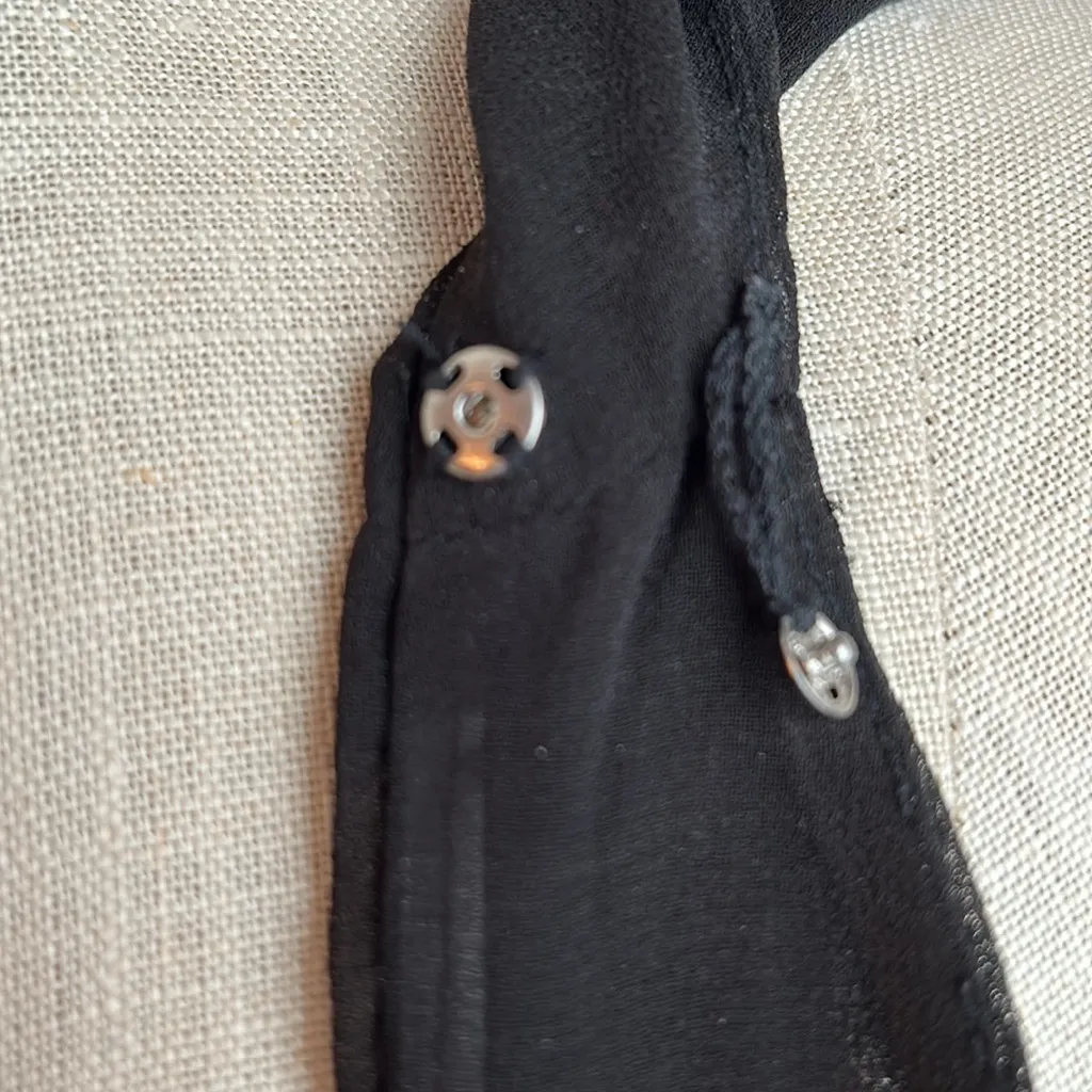 White House Black Market sleeveless V-neck black high low flowy chiffon tunic S - Image 6