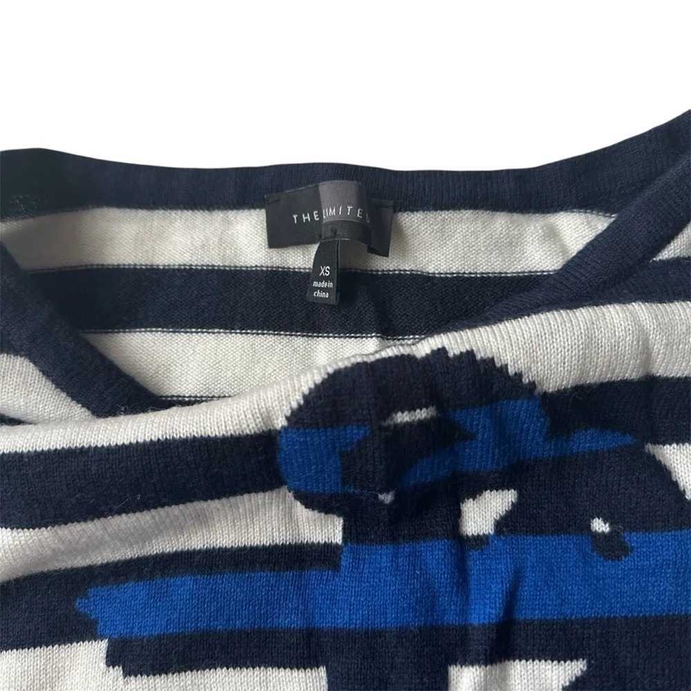 The Limited Crewneck - Image 2