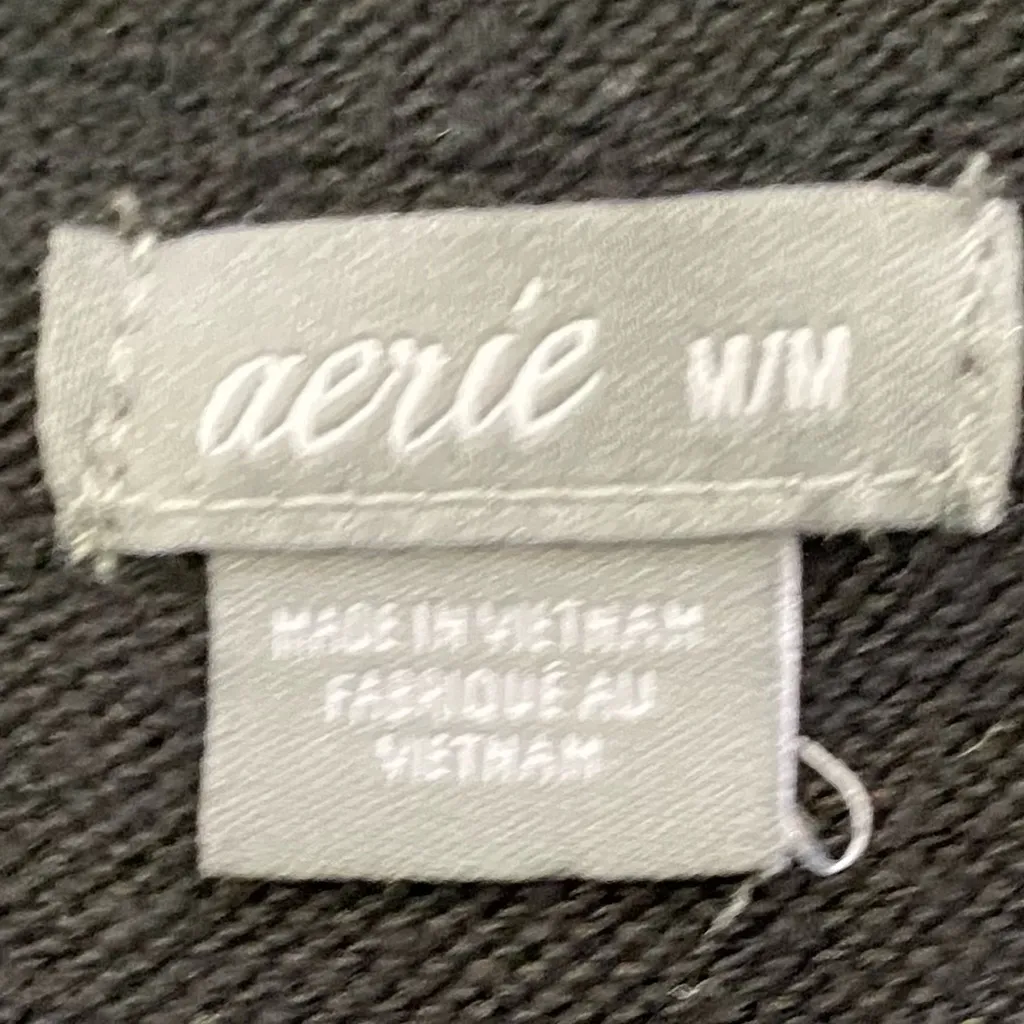 Aerie Women’s Size Medium Oversized Black Crewneck‎ Pullover Sweater - Image 5