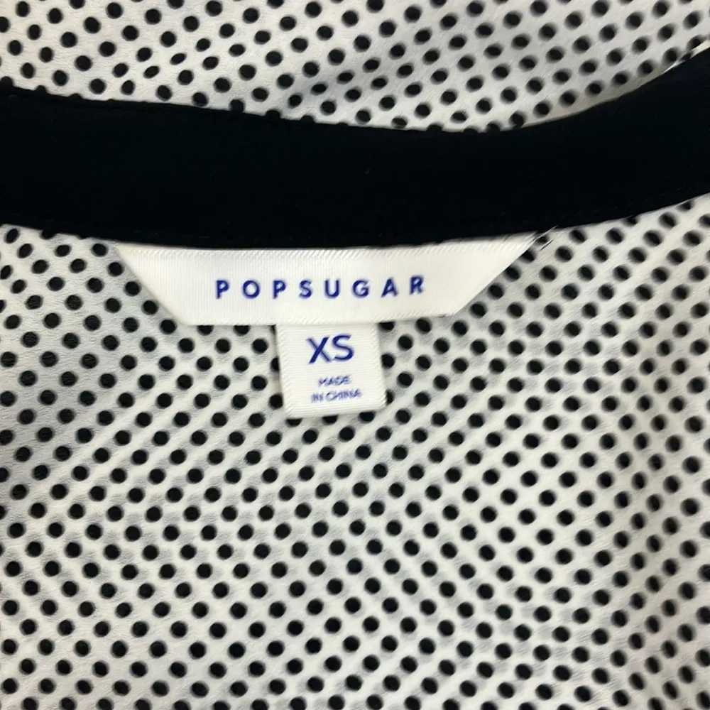 Pop Sugar Black and White Polka Dot Button-Up Blouse woman’s size xtra small - Image 5