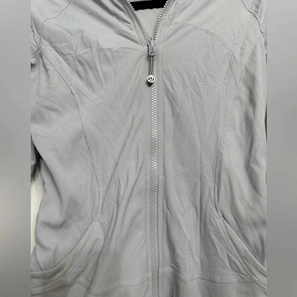 Lululemon In Flux Jacket - Image 9