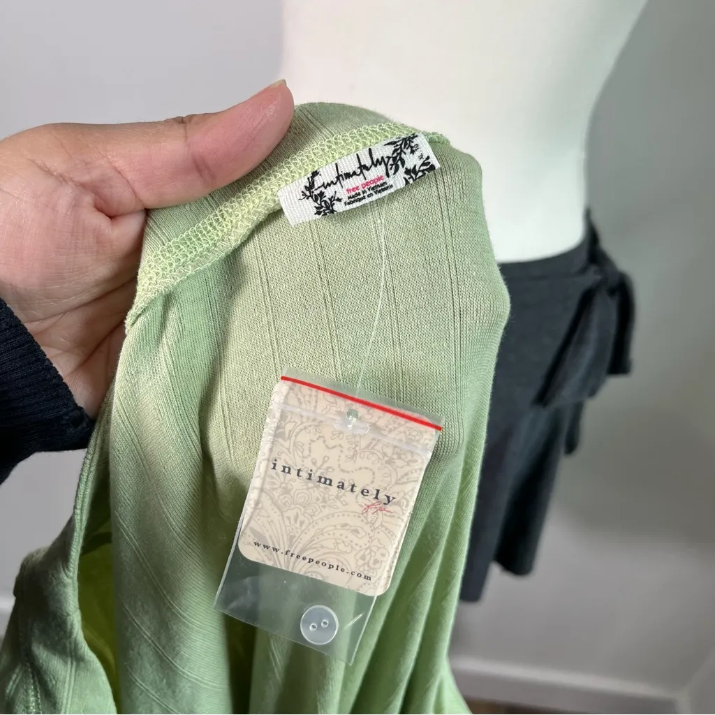 Free People Coffee Chat‎ Henley Long Sleeve Green Moss Womens Size Large - Image 5