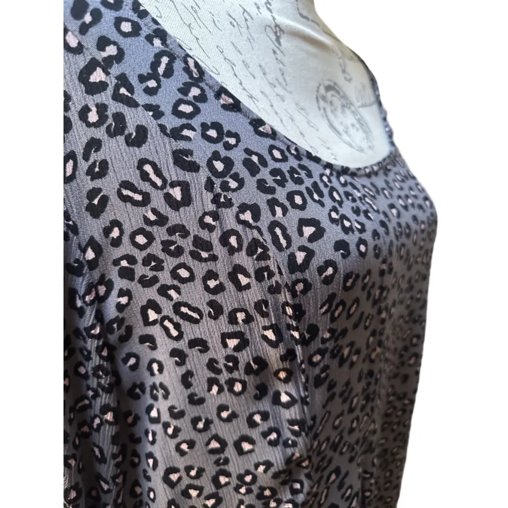 Torrid Size 5 Cheetah Print Blouse - Image 10