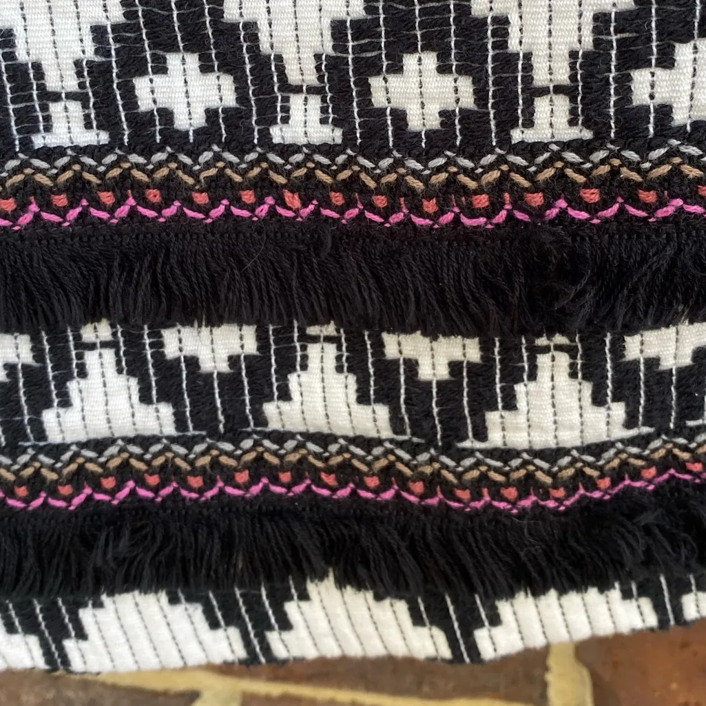 Merona 4 Black/White/Hot Pink Geometric A-Line Skirt Mini Lined Zip Closure - Image 3