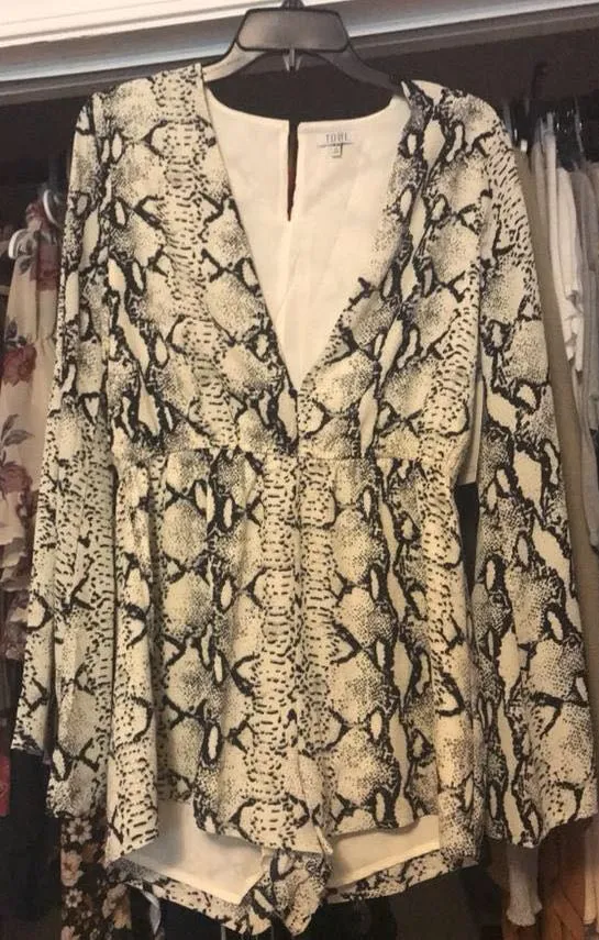 Tobi Snakeskin Romper - Image 2