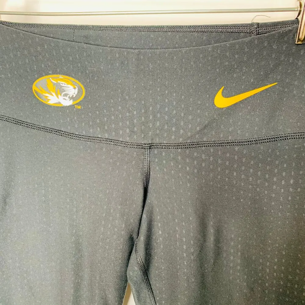 Mizzou Tigers Black Nike Leggings Fine Polka Dot Pattern on the lycra Sz Small - Image 4