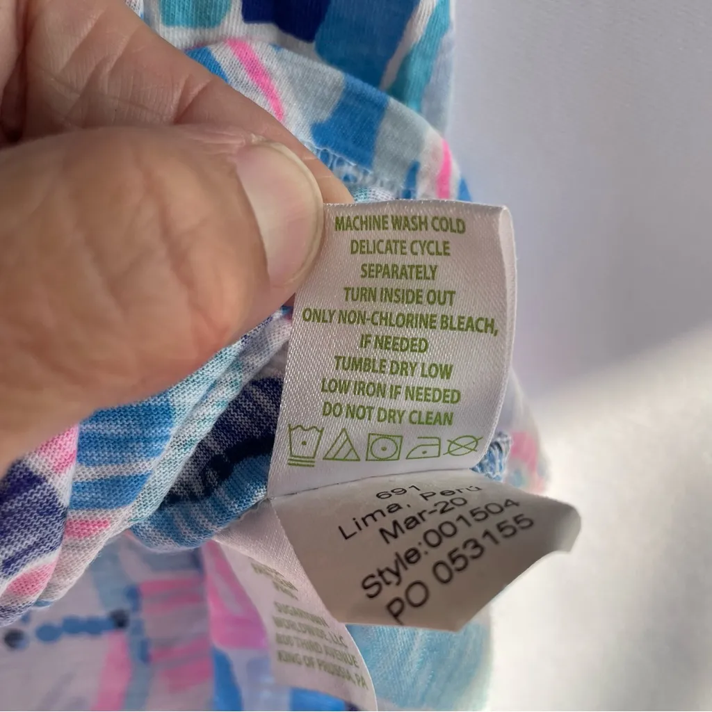 Lilly Pulitzer Women Etta V-Neck Top T-Shirt Reel Nautical Small Blue Pink Beach - Image 5