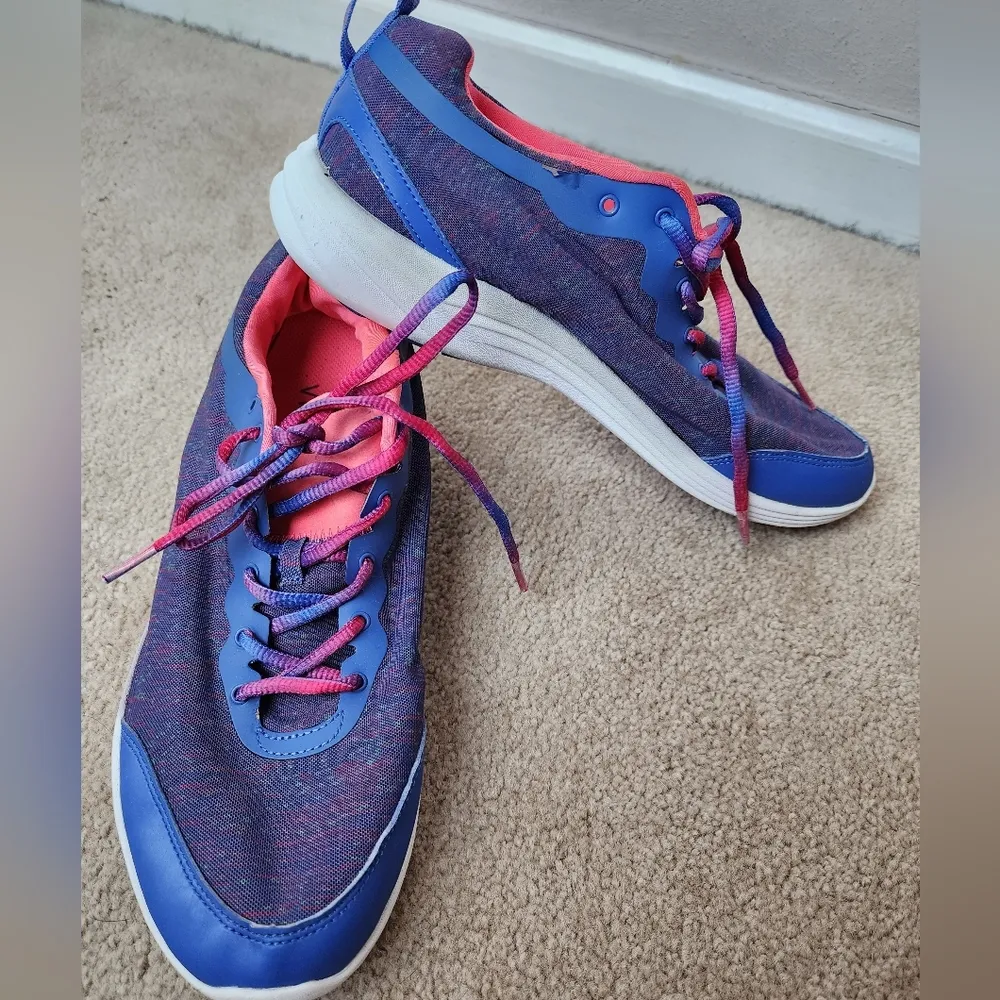 Vionic Agile Fyn Sneaker size 11 - Image 4