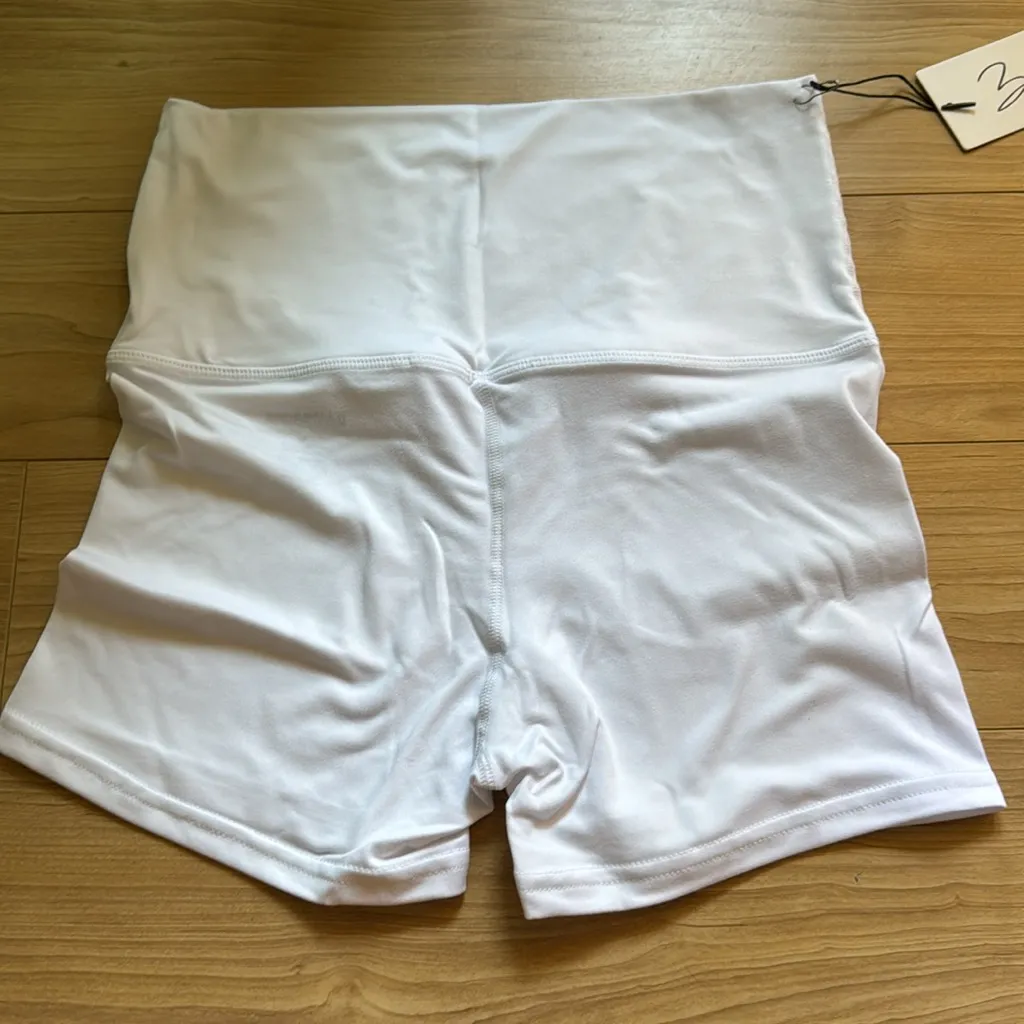 Bamba Base Shorts White - Image 2