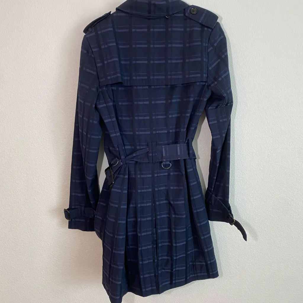 Banana Republic Women's Mid Length Madra Plaid Trench Coat - Small - Image 5