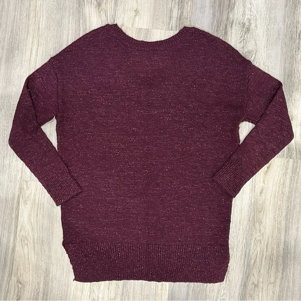 American Eagle Outfitters Burgundy Shimmer Knit Sweater V Neck Pullover Size M - Image 8