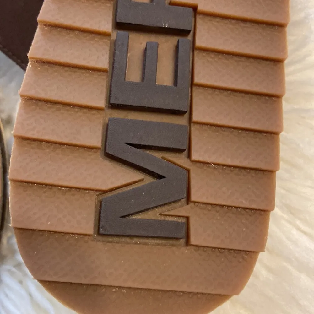 MERRELL leather sandals size 10 brown color BNWOT see all pictures - Image 8