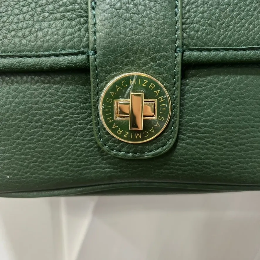 Isaac Mizrahi Womens Crossbody Bag Green Pebble Leather Flap Chain NEW Tassel - Image 2