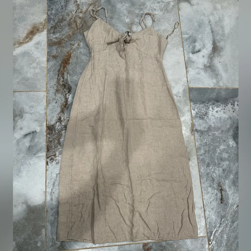 Stradivarius Beige  Dress - Image 3