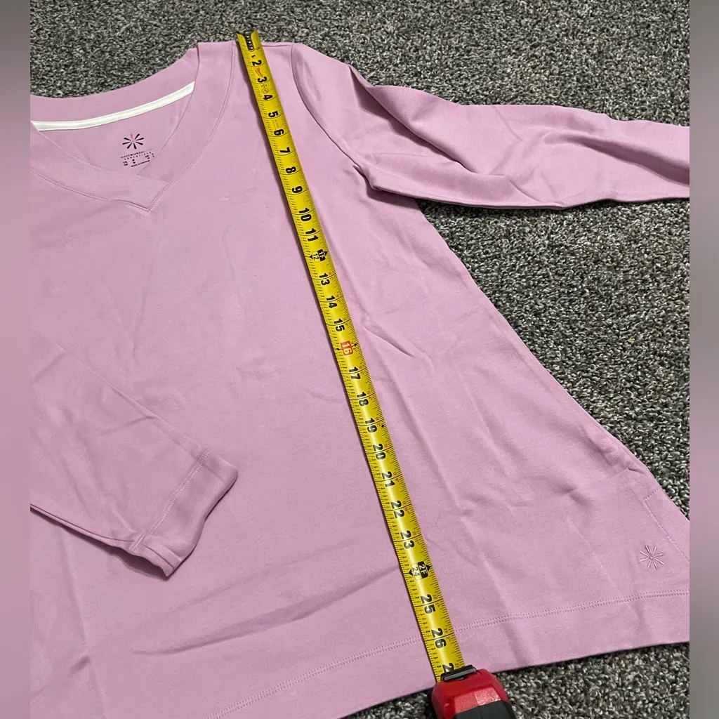 New Isaac Mizrahi mauve V-Neck Long Sleeve Shirt M - Image 6