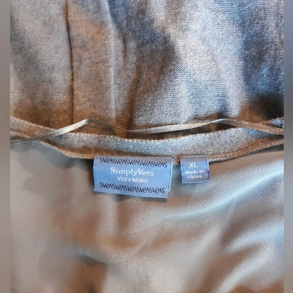 Vera Wang Gray button-up cardigan - Image 3