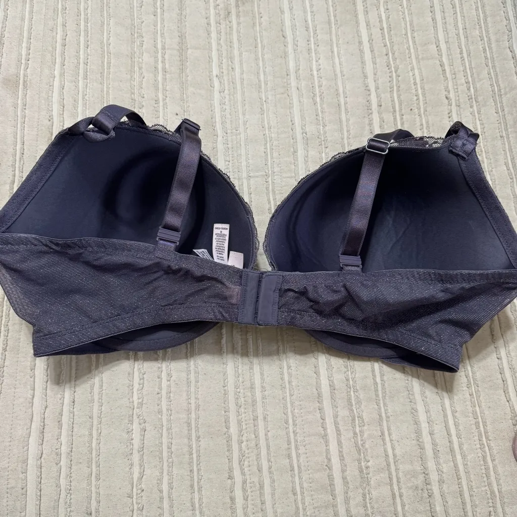 Victoria’s Secret Pushup Lace Bra - Image 3