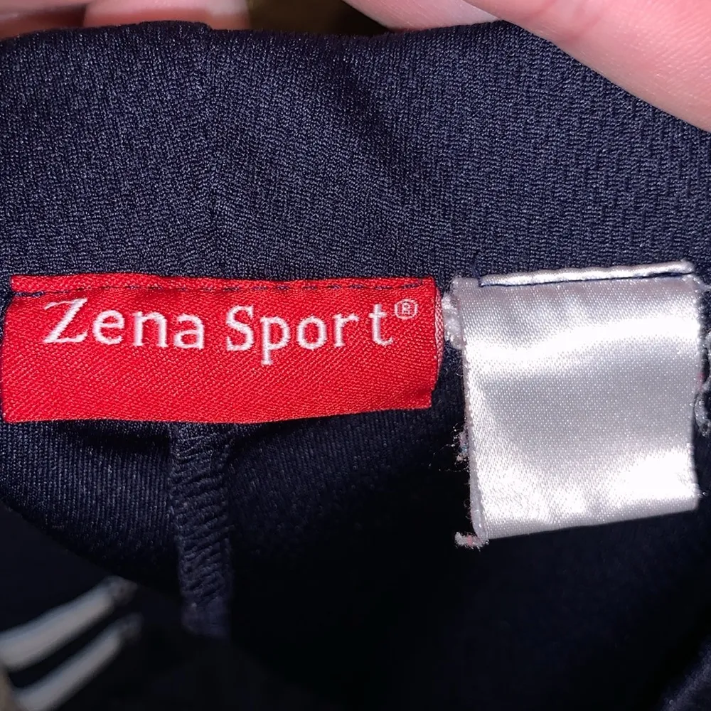 Zena Sport navy blue mesh short athletic shorts Size M - Image 5