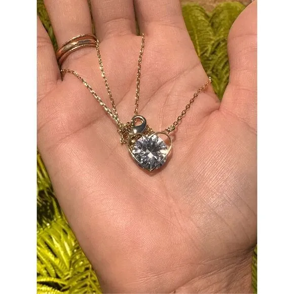 Sparkling Swarovski Crystal Heart Pendant Necklace Gold Tone Dainty Chain - Image 4
