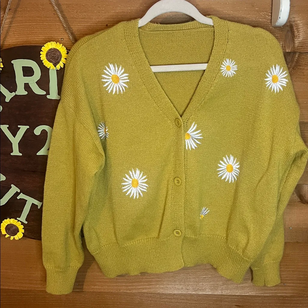 Daisy Knit Embroidered Button Cardigan Dainty Floral V Neck Girly Large Yellow White - Image 2