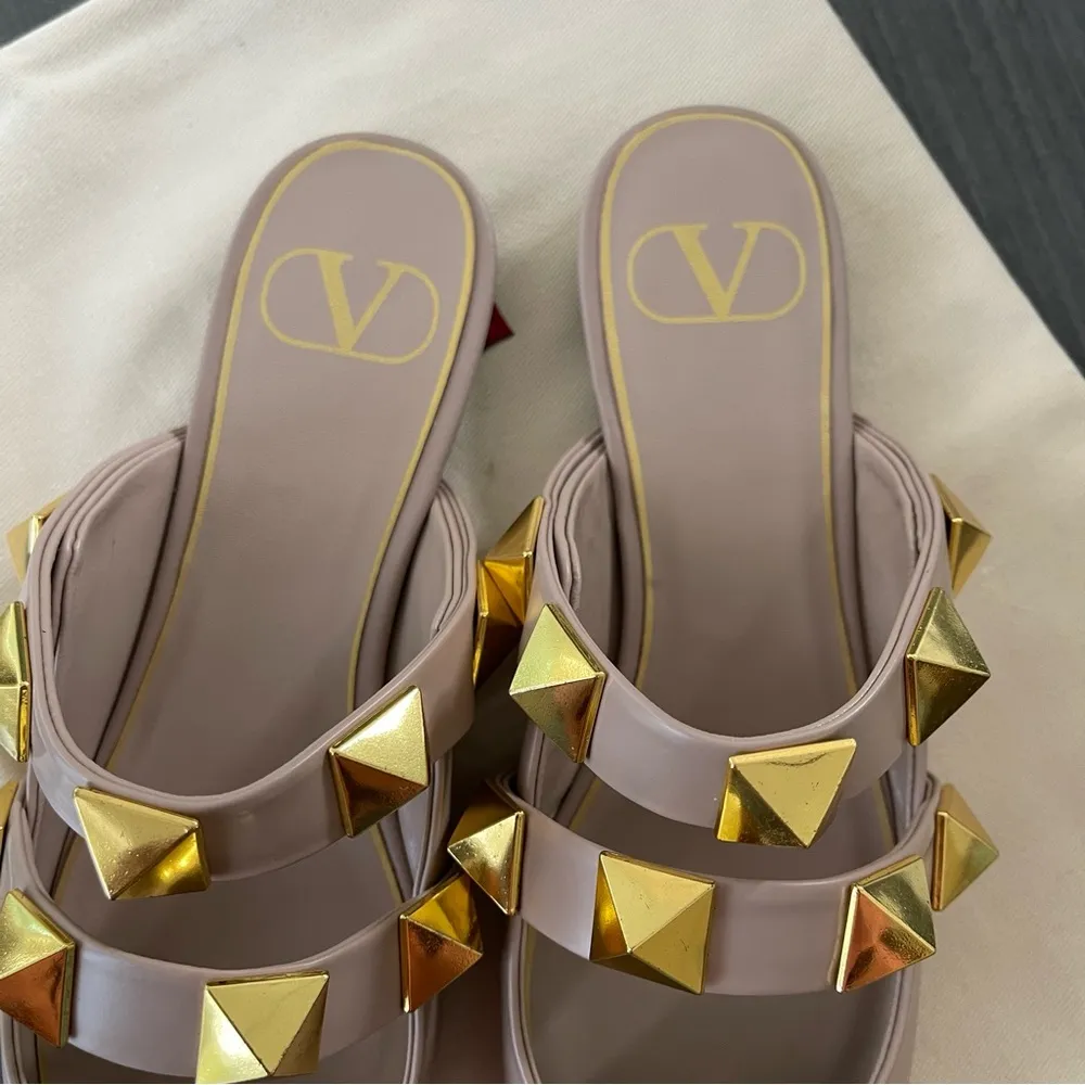 Valentino Beige Leather Rockstud-embellishment pointed-toe mules size 7.5 NEW! - Image 7