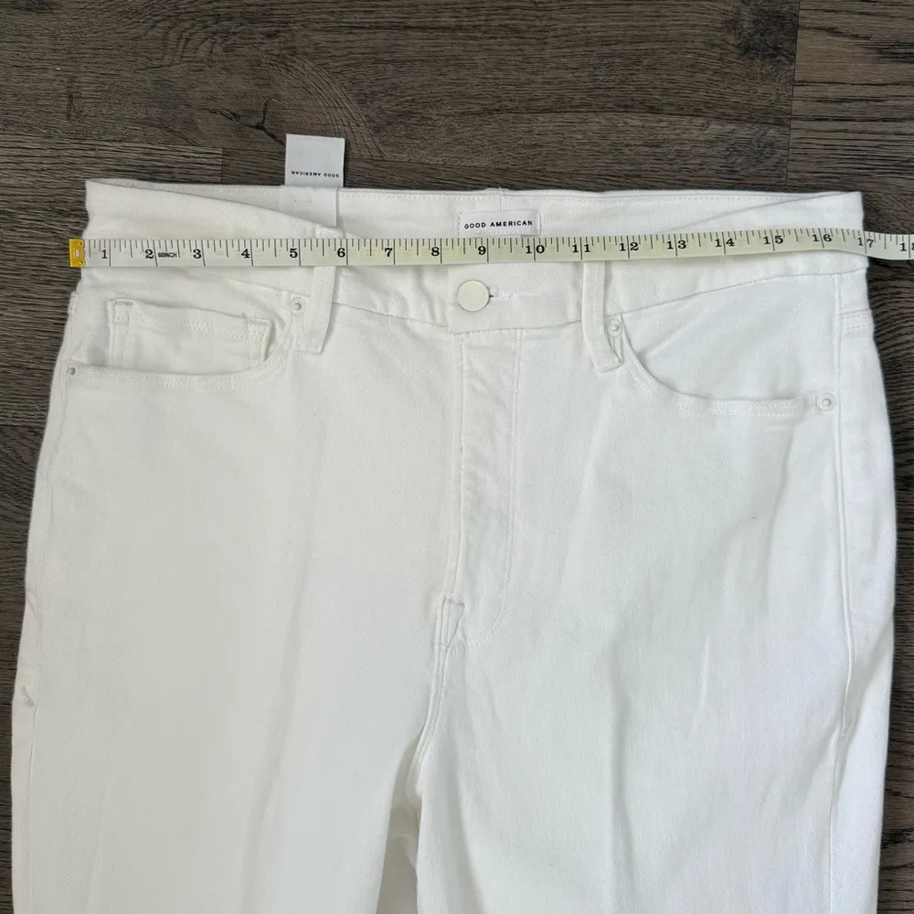 Good American Good Legs Flare Jeans - Size 15 - White -‎ NWT - Image 8