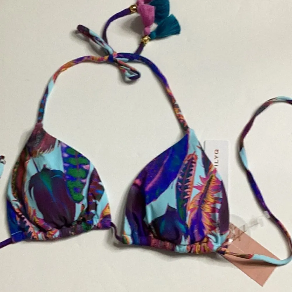 PILYQ Vida feather teeny string bikini set. New - Image 9