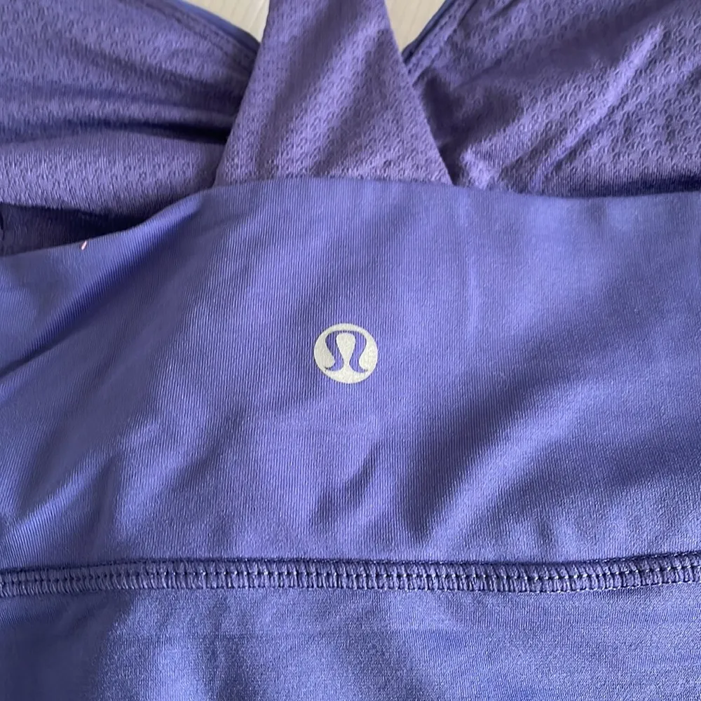 Nice Lululemon blue racer back tank with built-in bra - Image 3