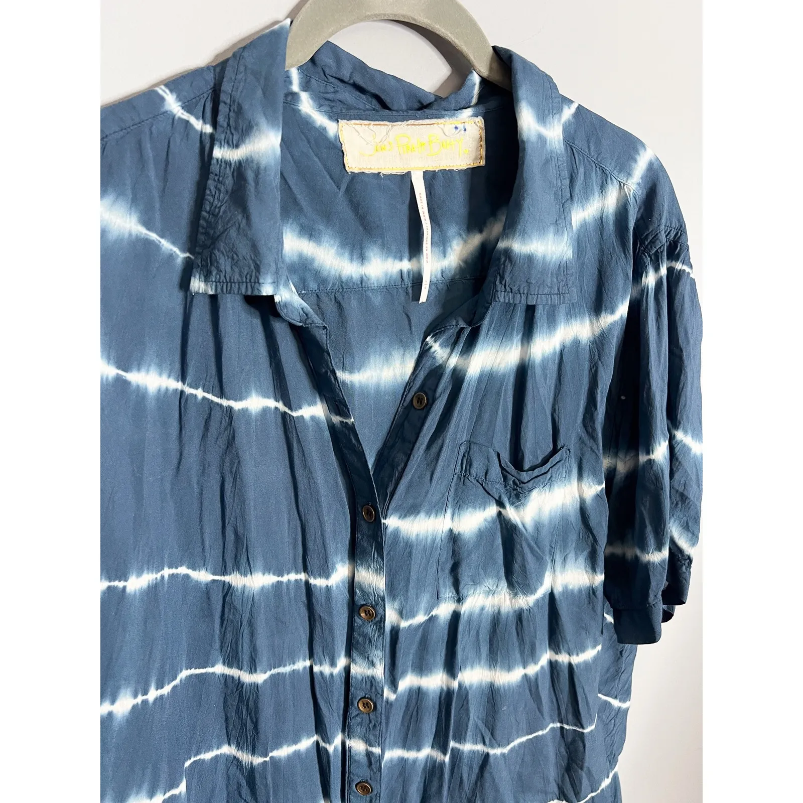 Jen's Pirate Booty Free People Blue Tropics Kapula Shirt Size Large Button Down - Image 5
