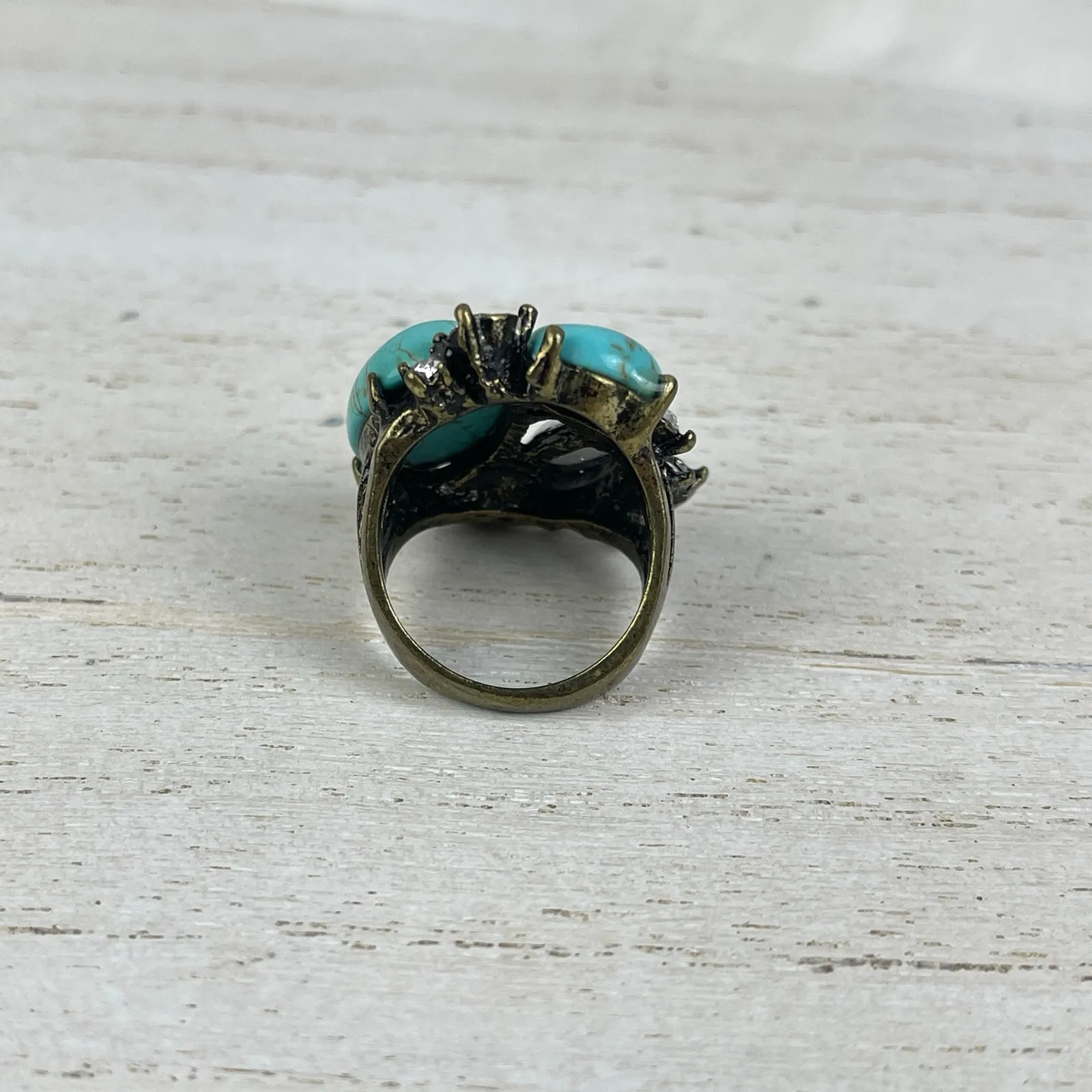 VTG Y2K Urban Outfitters Turquoise Howlite Rhinestone Statement Ring Gold 6-6.5 - Image 7