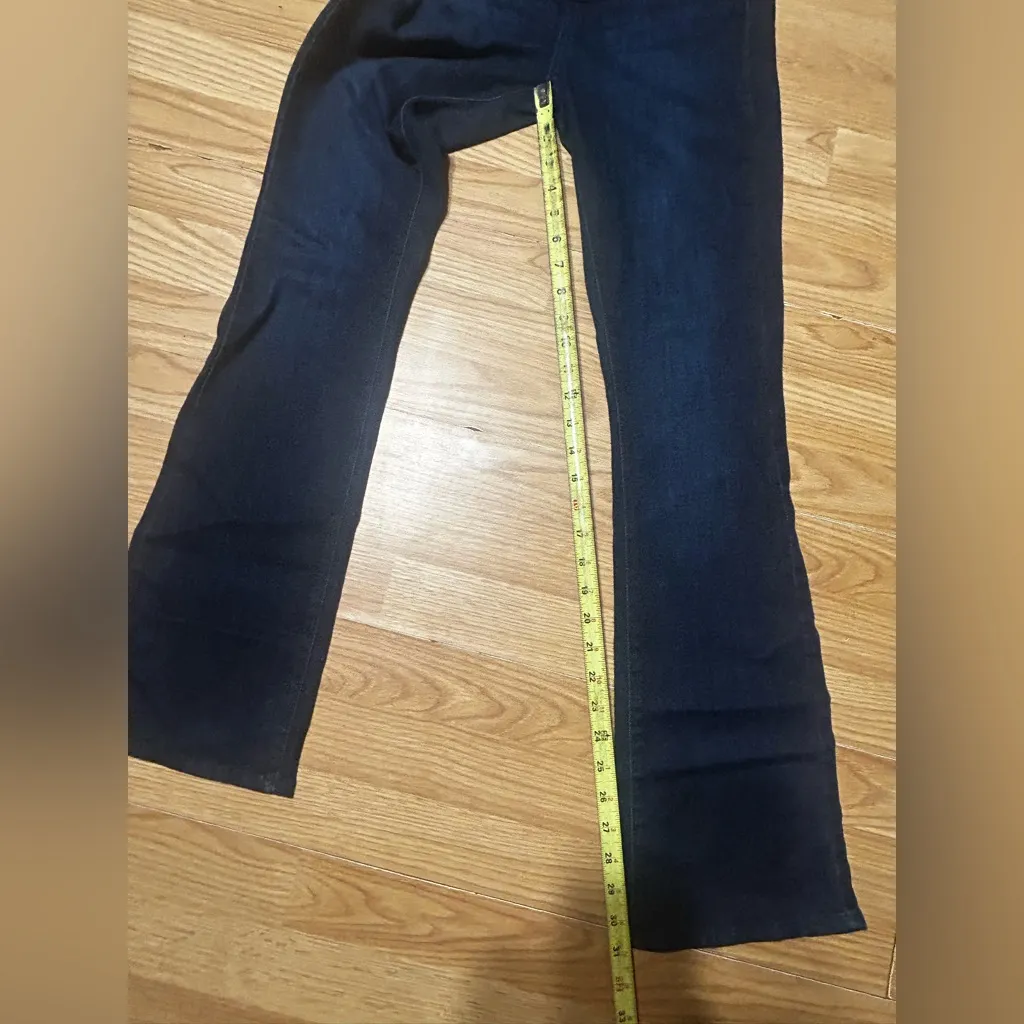 Signature Levis Women's size 2M w26 L32 Dark blue Mid rise Boot Cut Jeans - Image 7
