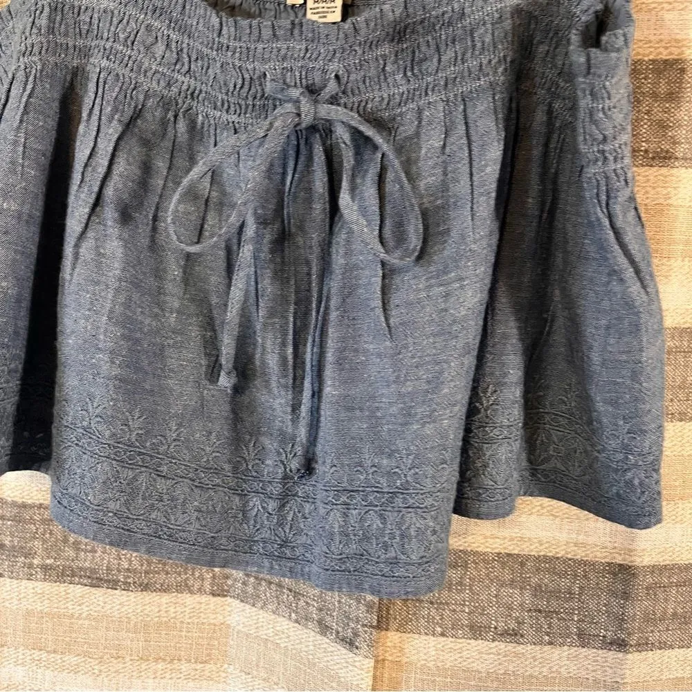 American Eagle‎ Chambray Blue Crop Top Size Medium - Image 2