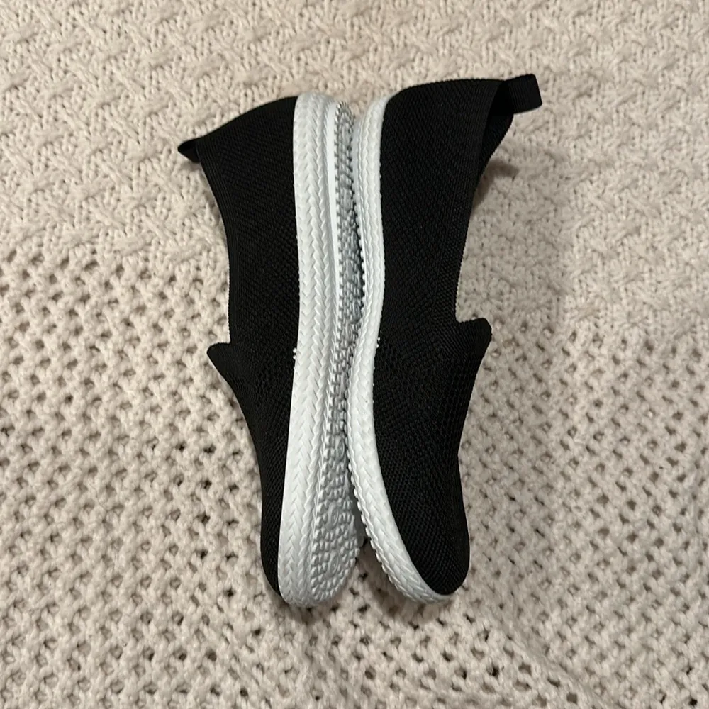 Tommy Bahama Women’s  Slip-on Size 8 - Image 2