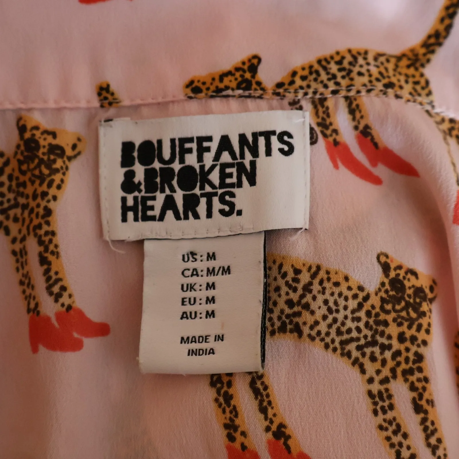Bouffants & Broken Hearts Pink Leopards in Heels Pajama Set Shorts Top Size M Size M - Image 3