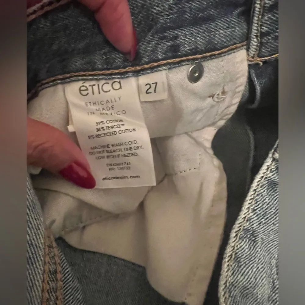 Etica Jules go to shorts, size 27, blue denim, NWOT - Image 12