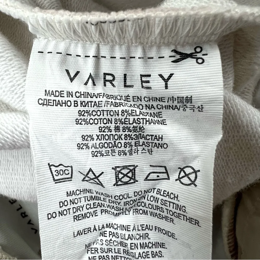 Varley  Glade Shorts - Image 9