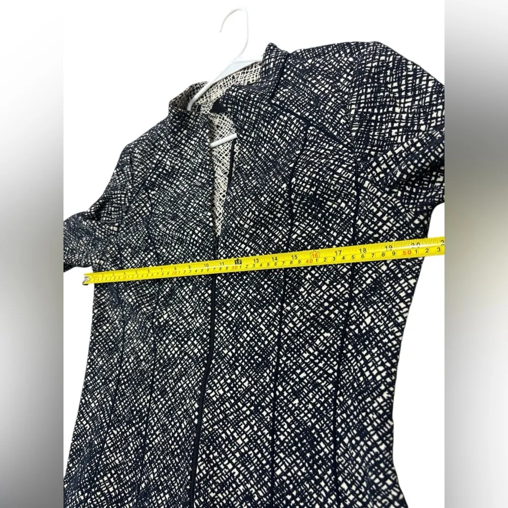 Lafayette 148 Blazer Jacket Women’s Sz 12 White/Blue V - Image 7