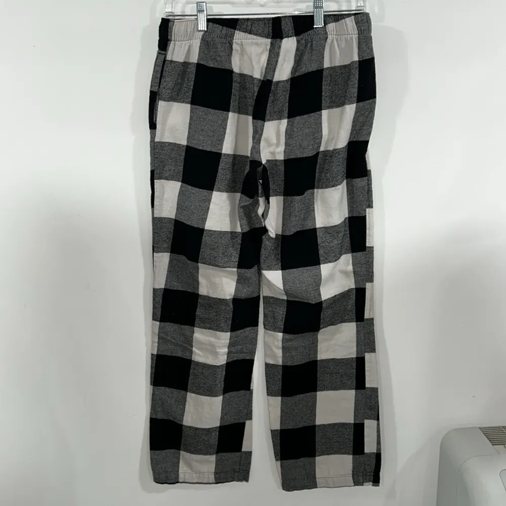 Old Navy pajama pants - Image 4