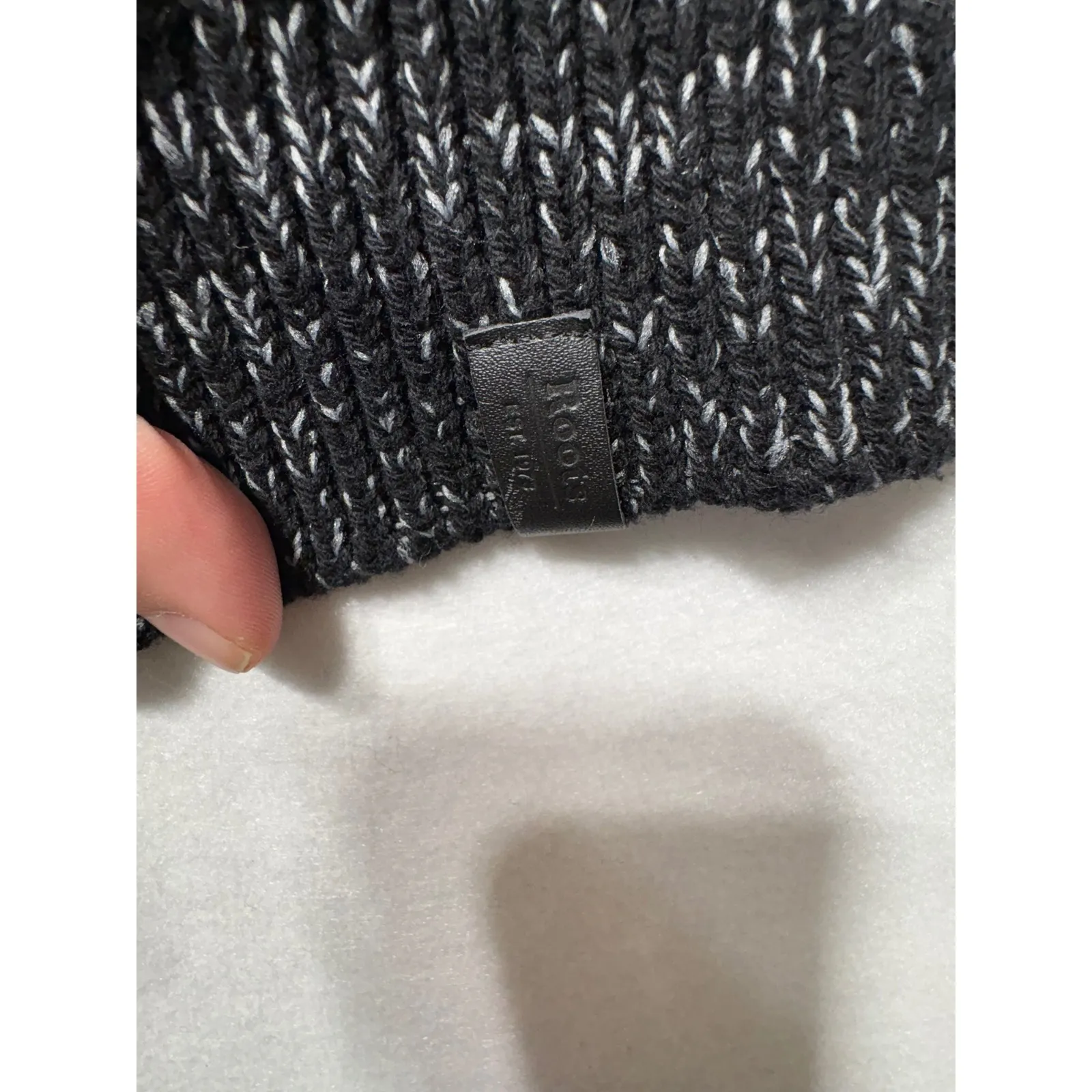 Roots Black Marled Knit Open Front Cardigan Sweater Pockets Size S - Image 5